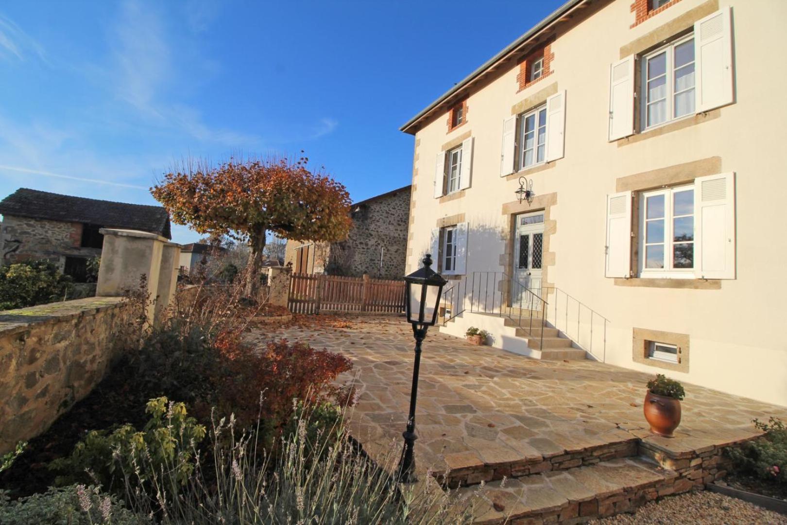 La Maison D'Eugenie Jourgnac Luaran gambar