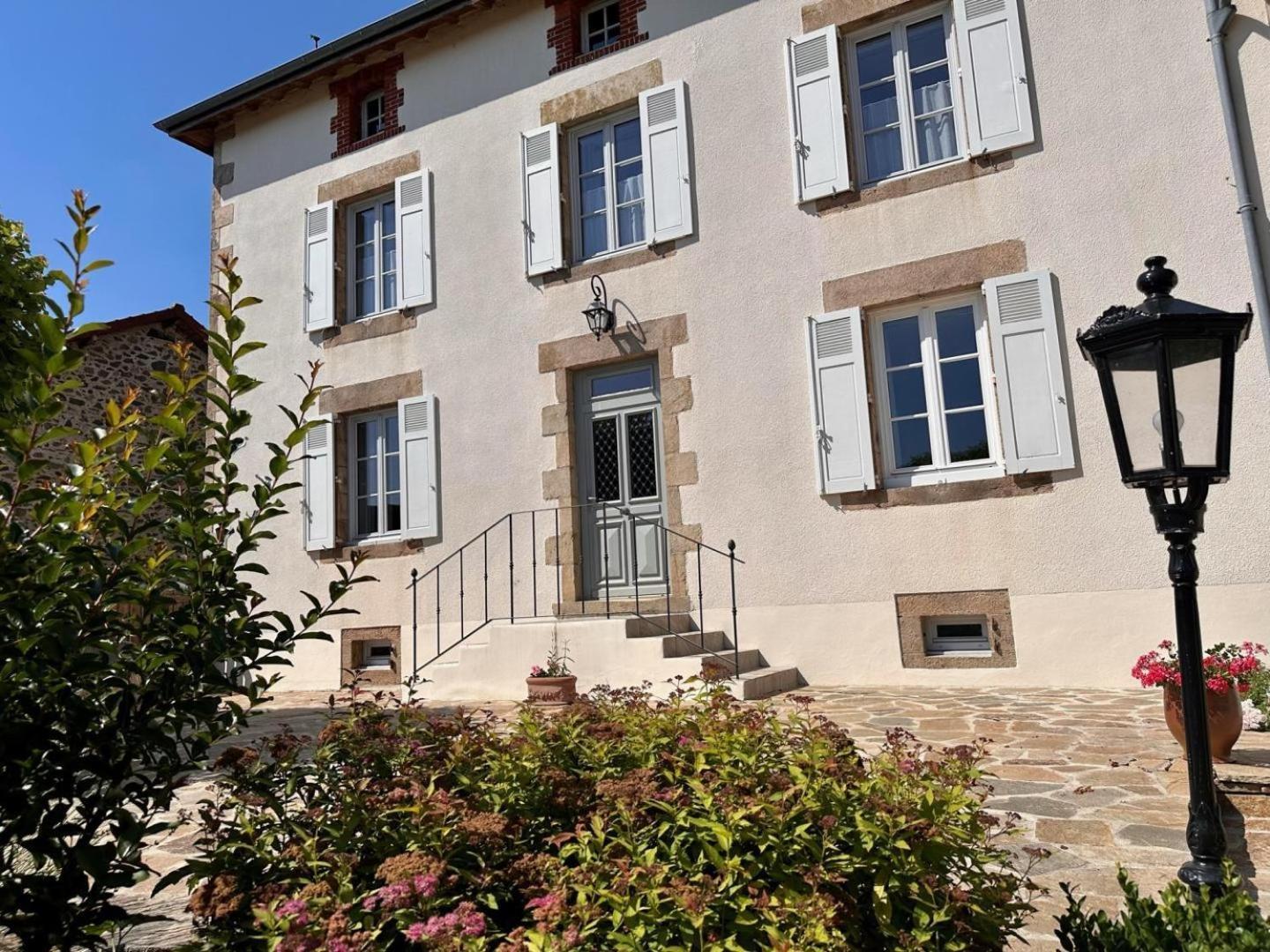 La Maison D'Eugenie Jourgnac Luaran gambar